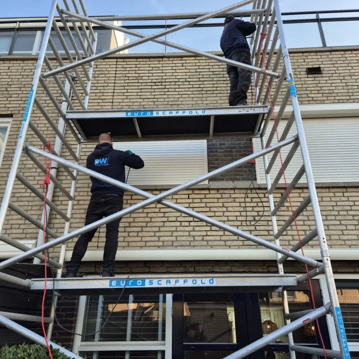 Gevelrenovatie van bakstenen woning door DW Cleaning